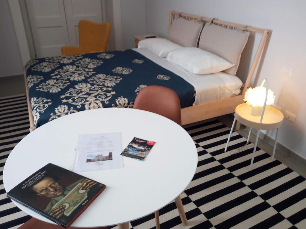 ナポリ Piano Nobile Bed & Breakfast エクステリア 写真